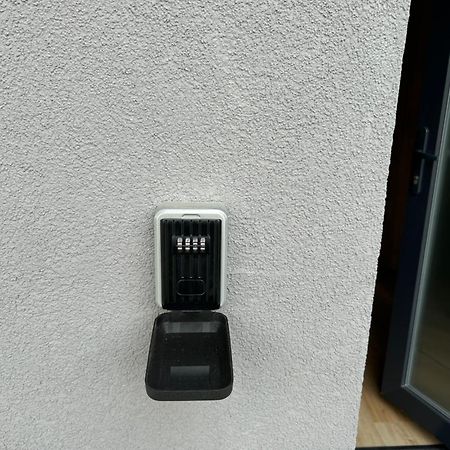 Comfort 15H Dunajska Streda Bagian luar foto